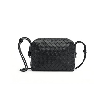 BOTTEGA VENETA SMALL LOOP CAMERA BAG 680255V1G118425 (22*15.5*9cm)